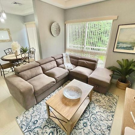 Modern 3 Bedroom Condo In Private Community #8 Petit Valley 외부 사진